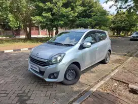 KM RENDAH Daihatsu Ayla 1.0 X Bensin-MT 2023 SILVER a DA