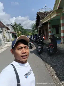 Sopir pribadi atau sopir barang