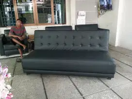 Servis sofa / bisa pesen sofa