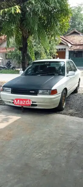 Mazda 323 INTERPLAY