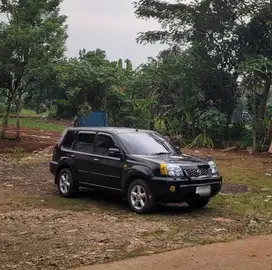 Nissan X-Trail 2004 XT Hittam Automatic Bensin Pajak Hidup