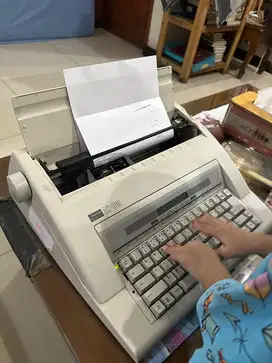 Mesin Tik Digital  Nakajima Ax-160