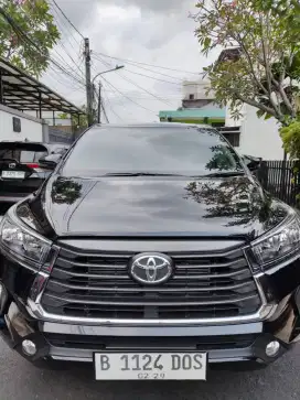 Toyota innova reborn 2024 2.4G AT Hitam tgn 1 km 3rb full original