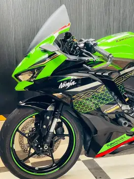 Kawasaki zx25r abs se tipe tertinggi zx25r abs zx-25r abs se zx 250r