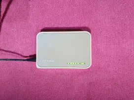 DEKSTOP SWITCH TP-LINK TL-SF1005D 6 port