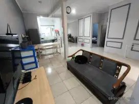 Disewakan rumah 1 lt di lippo karawaci, MURAH