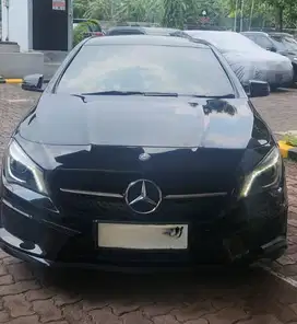 Dijual Mercedes-Benz CLA200 AMG 2015 model sporty Ready to use