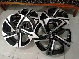 VELG TOYOTA YARIS CROSS R18