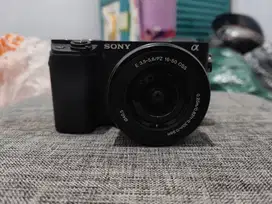 Jual cepat sony a6400 second like new