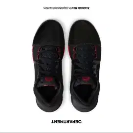 Nike Sepatu Basket Pria