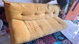 Sofa Bed (Sofa yang bisa jadi 3 mode salah satunya kasur)