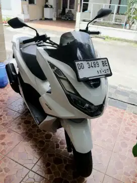 HONDA PCX 160 ABS (PUTIH)