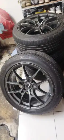 Velg bekas pakai expander