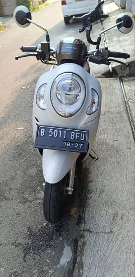 HONDA SCOOPY PRESTIGE TAHUN 2022 TANGAN PERTAMA