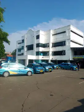 Dibutuhkan Pengemudi
