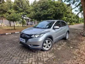 DP RENDAH Honda HRV 1.5 E Bensin Matic 2016 Silver DJ