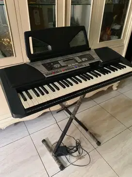 Di jual Keyboard yamaha psr 350