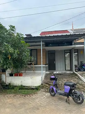 FOR SALE OR RENT RUMAH 72/54 RUBY PERMATA MUTIARA MAJA