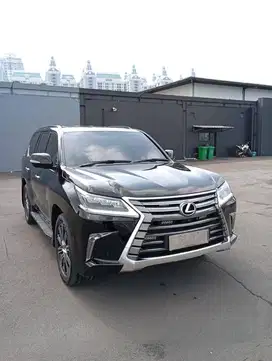 Lexus LX570 2018