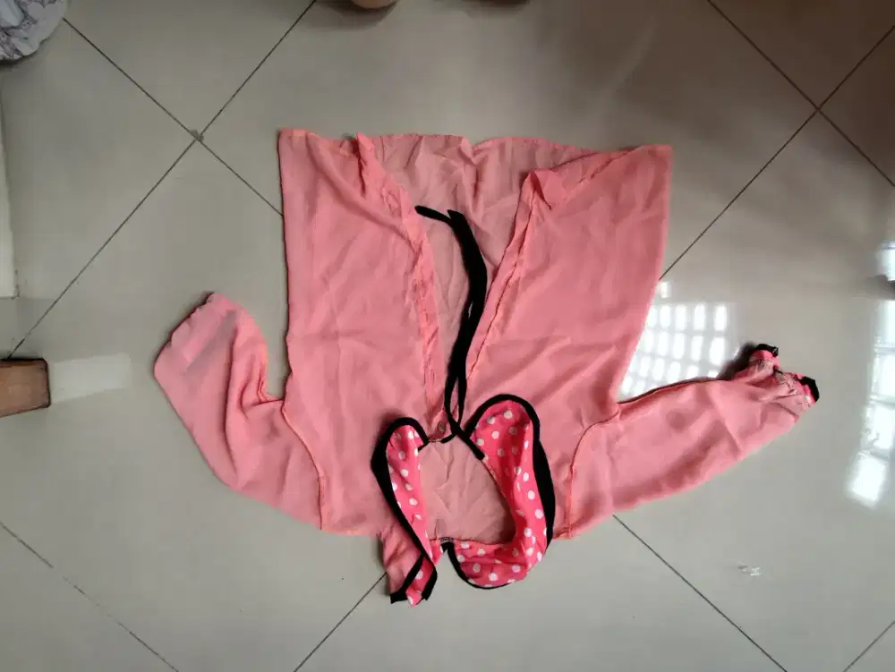atasan polkadot satin
