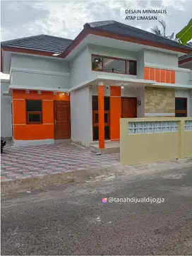 Rumah dekat RSUD Bantul di Bantul Kota Pinggir Jl Aspal Siap Huni