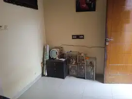 DI JUAL RUMAH, KEBAGUSAN