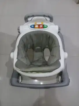 Babydoes 2 in 1 cyber walker & walker trainer