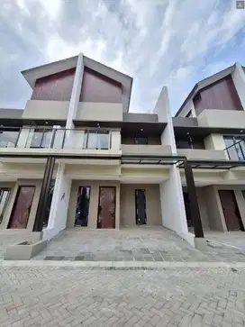 TOWNHOUSE CLUSTER 3 LANTAI DEKAT BINTARO