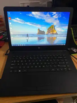 Laptop HP AMD Radeon R2 14inch