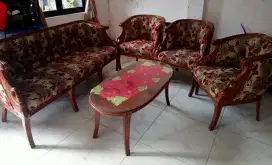 1 set meja kursi