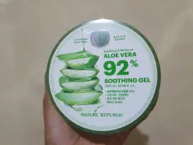 Aloe Vera Nature Republic Soothing Gel