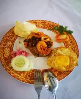 Di cari karyawan di warung mie Aceh