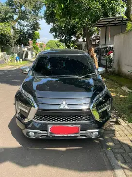 Mitsubishi Xpander New Ultimate 2022 4x2 Warna Hitam