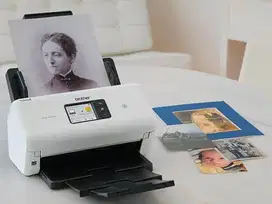 Scanner Brother ADS-3300W