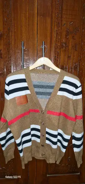 CARDIGAN RAJUT BANGKOK WANITA MOTIF GARIS BURBERRY PREMIUM IMPORT