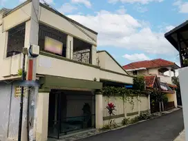 Rumah Estetik Hook Cianjur Kota