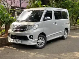 Daihatsu Luxio X Automatic 2018 - Silver