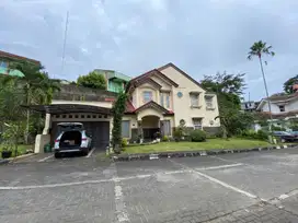 Rumah Strategis Area Favorit Alamanda Tubagus Ismail Sayap Dago