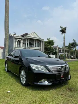 Toyota Camry V 2.5 AT 2013