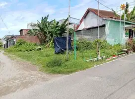 Jual murah tanah di Jombang  kota  Bagus untuk rumh hunian