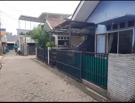 Jual rumah dekat lebak bulus