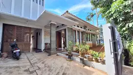 Rumah Tanah Luas Bintaro Jaya Sektor 9 Tangerang Selatan