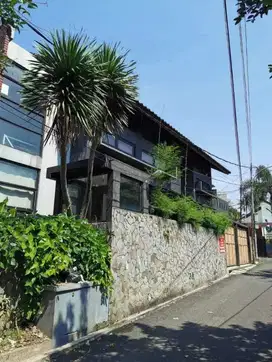 Rumah Siap Huni di Cigadung dkt Dago-Cikutra