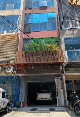 Dijual dan Disewa Ruko Komersial Manyar Kertoarjo 4 Lantai Siap Pakai