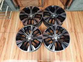 Velg original mitsubishi eclipse cross r18 pcd 5x114 (rare )