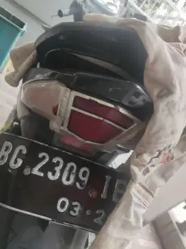 D jual motor yamaha xeon 2011 stnk pajak dll aman. Bkn beat vario mio
