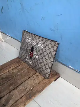 Clutch / Pouch GUCCI