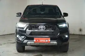 Toyota Hilux DC V AT 4x4 2024 Hitam