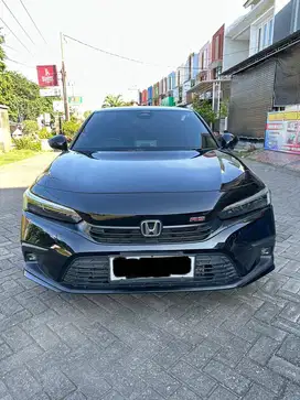 Jual Cepat Honda Civic RS 2022 pmk 2023 Full original low KM record !!