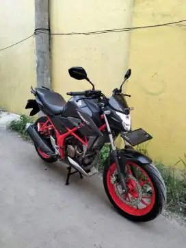 Dijual Honda CB150R 2017 SE